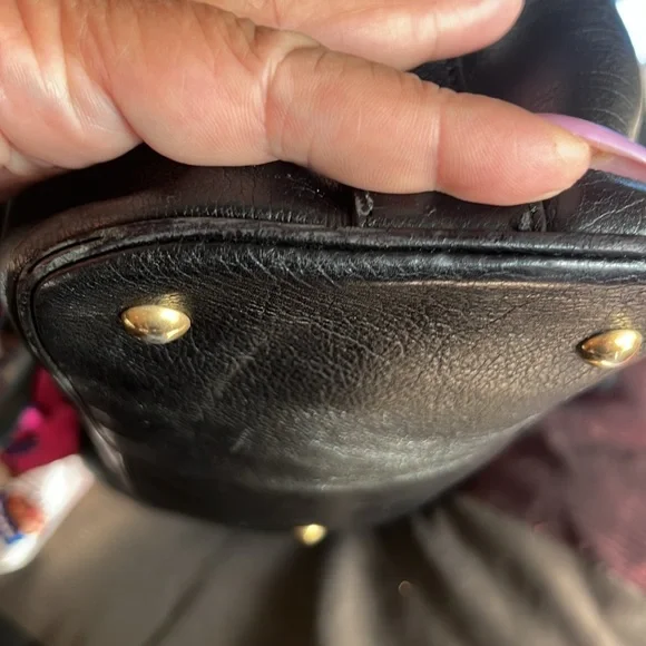 Yves Saint Laurent Black and Gold Satchel with Wallet * PRICE FIRM* - Picture 13 of 16